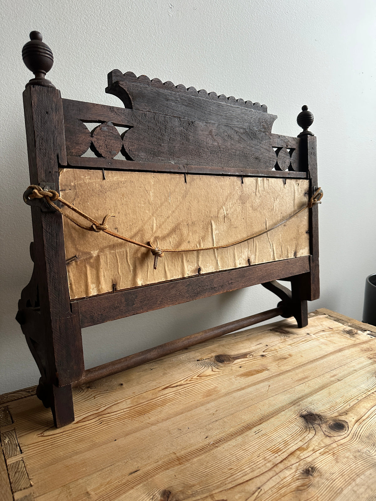 Eastlake Mirrored Towel Rack